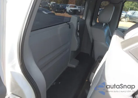 2005 Ford F-150 Stx/Xl/Xlt from USA, damaged, VIN 1FTRF12W95NA36485